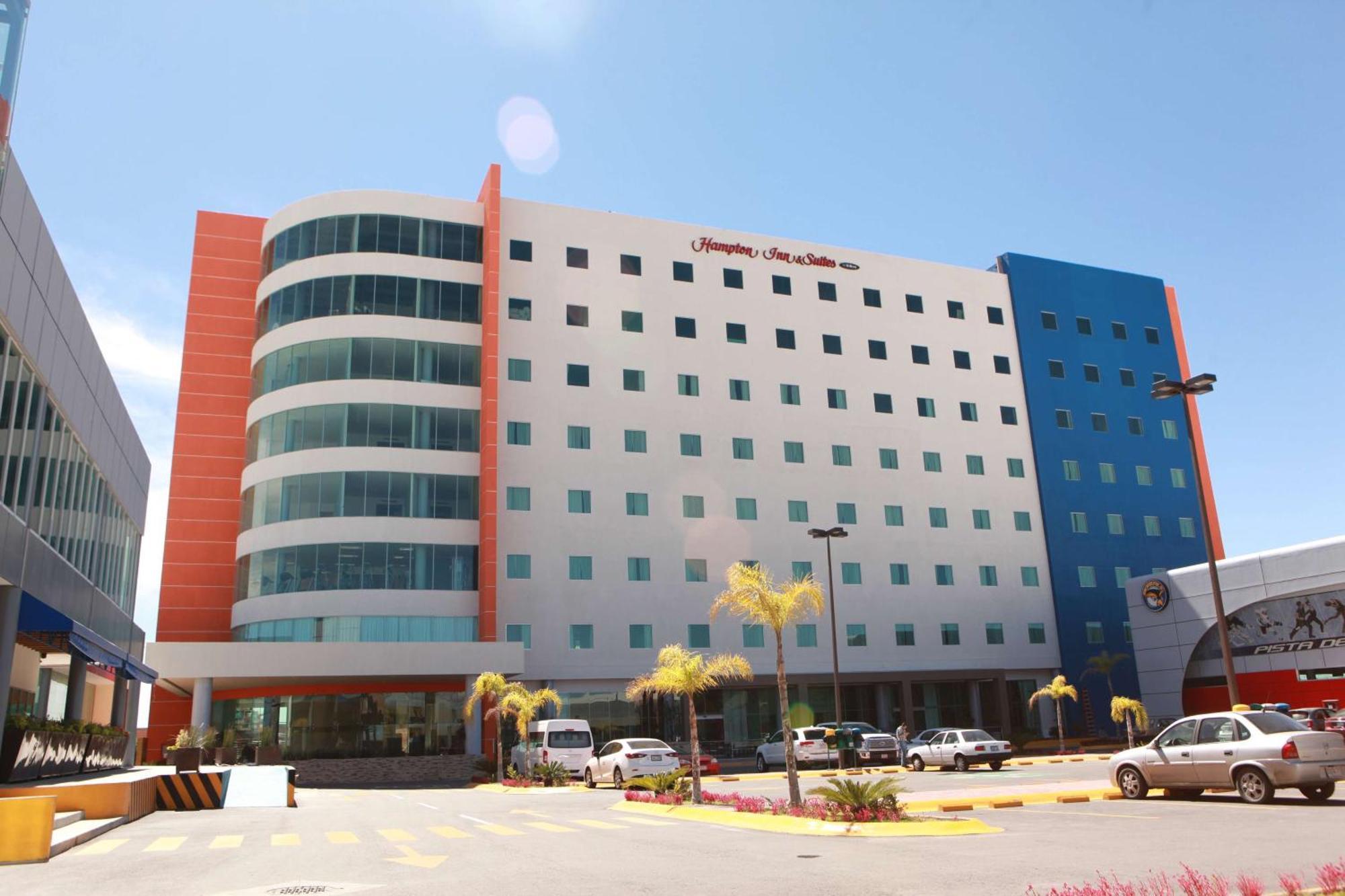 Hampton Inn & Suites By Hilton Aguascalientes Aeropuerto Екстериор снимка